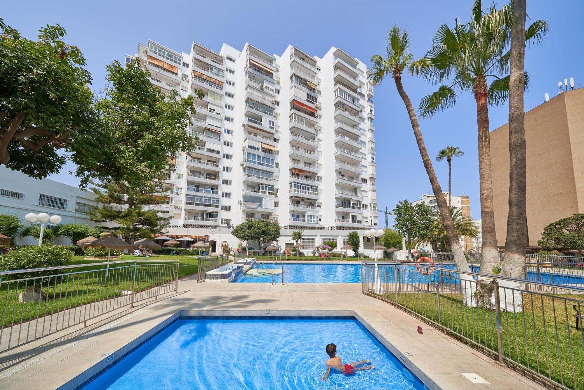 Apartamento Happy Days- Diana 1 Benalmádena Kültér fotó